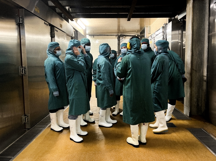 Des étudiants de l'ESIAB en immersion dans nos ateliers de production à Quimper